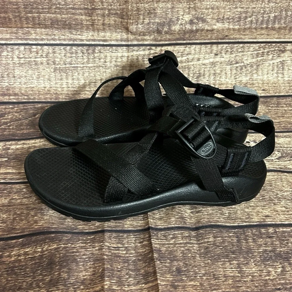 Chaco Mega Z Cloud Kids 6 Women's 8 Solid Black Hiking Active Sandals - Picture 3 of 9